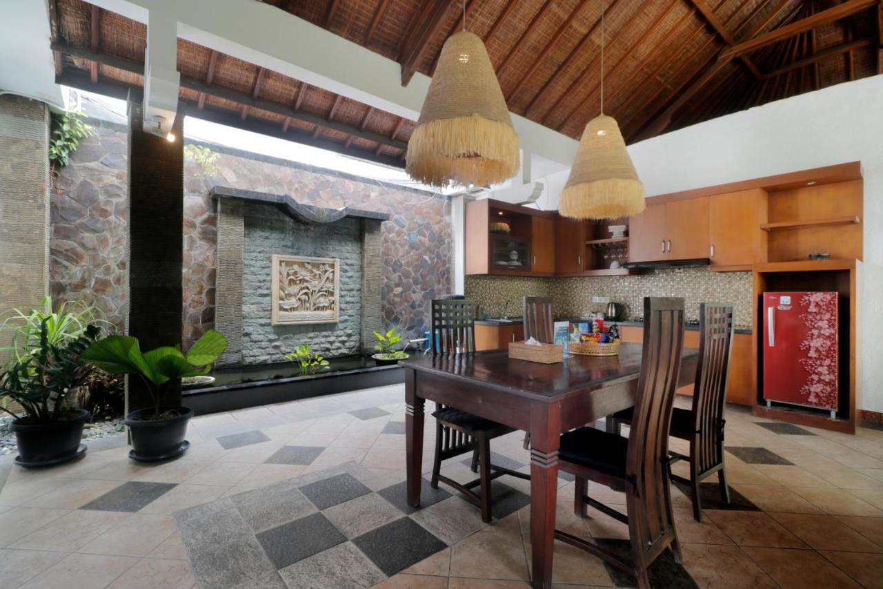 Singgah Villas Seminyak Bagian luar foto