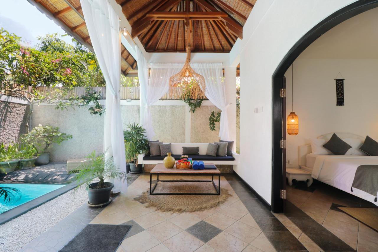 Singgah Villas Seminyak Bagian luar foto