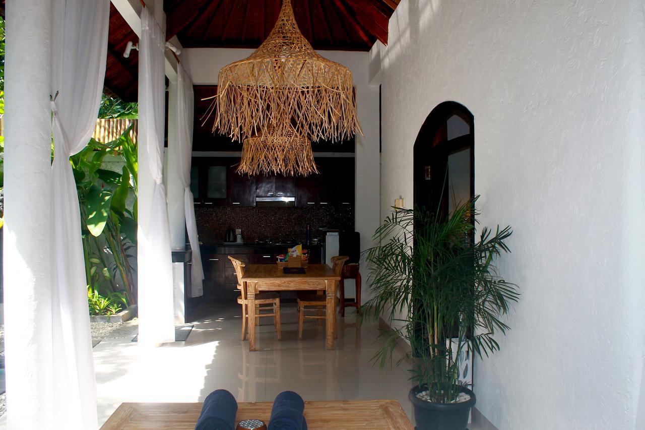 Singgah Villas Seminyak Bagian luar foto